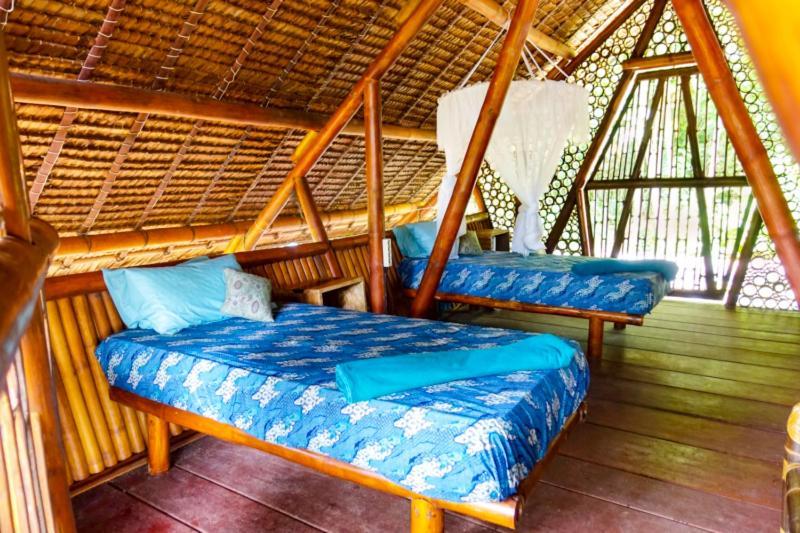 ホテルSouthern Mentawai Outpost Sibigau Island エクステリア 写真